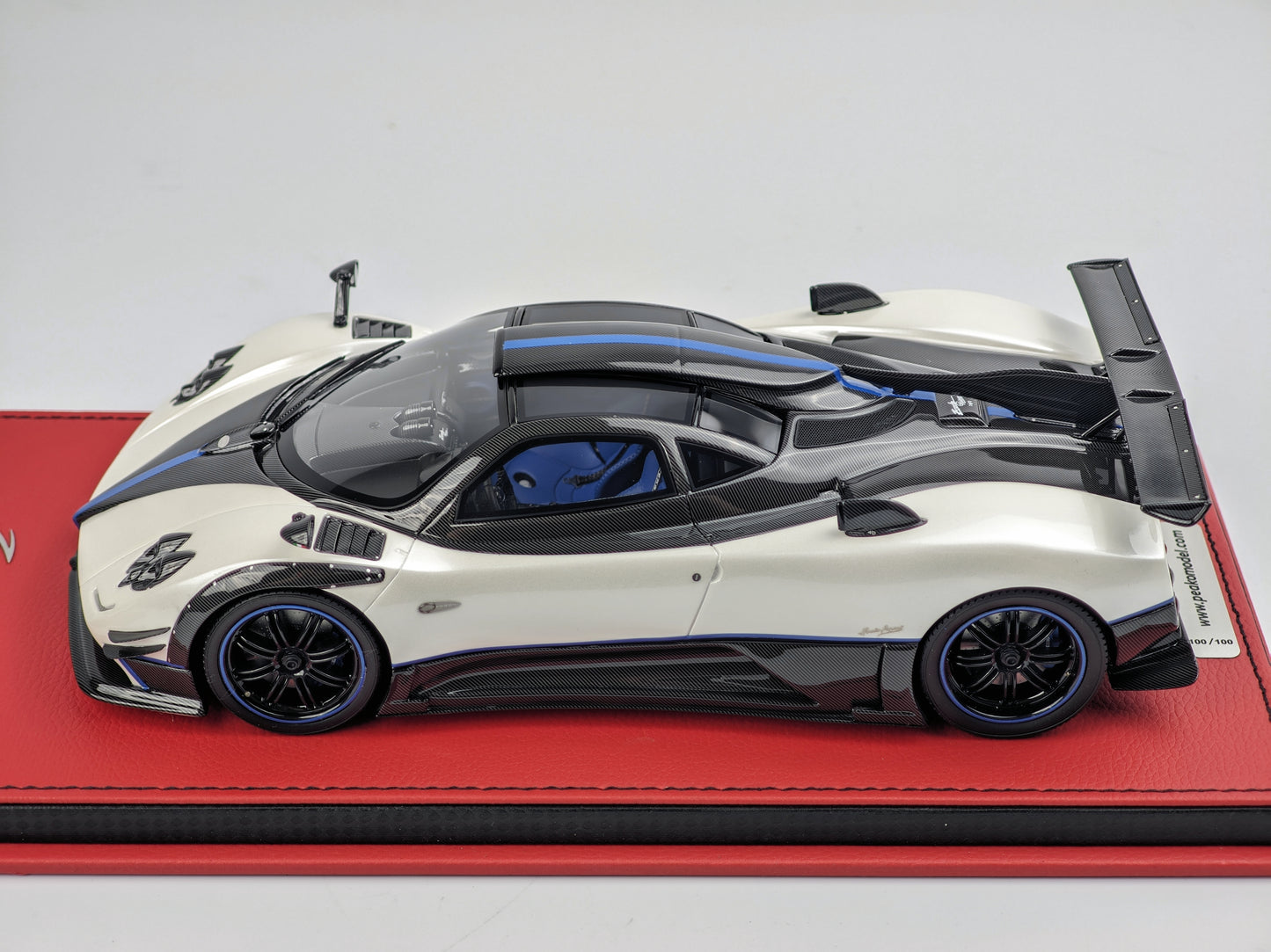 1/18 Pagani Zonda 760 Riviera Limited 100 pcs