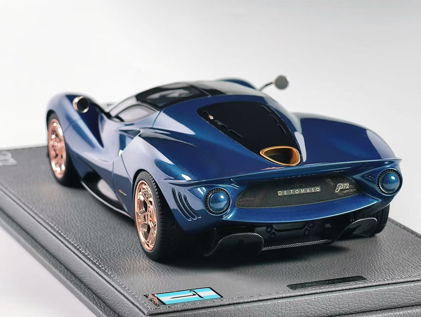 1/18 De Tomaso P72 2024 Blue Metallic