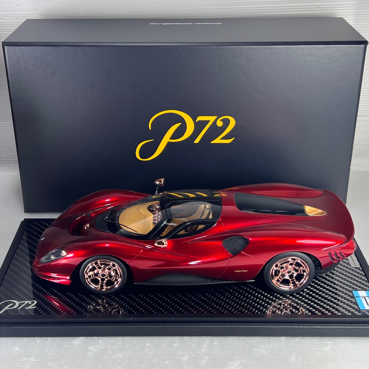 1/18 De Tomaso P72 2025 Soul Red with New diffuser Dealer Version