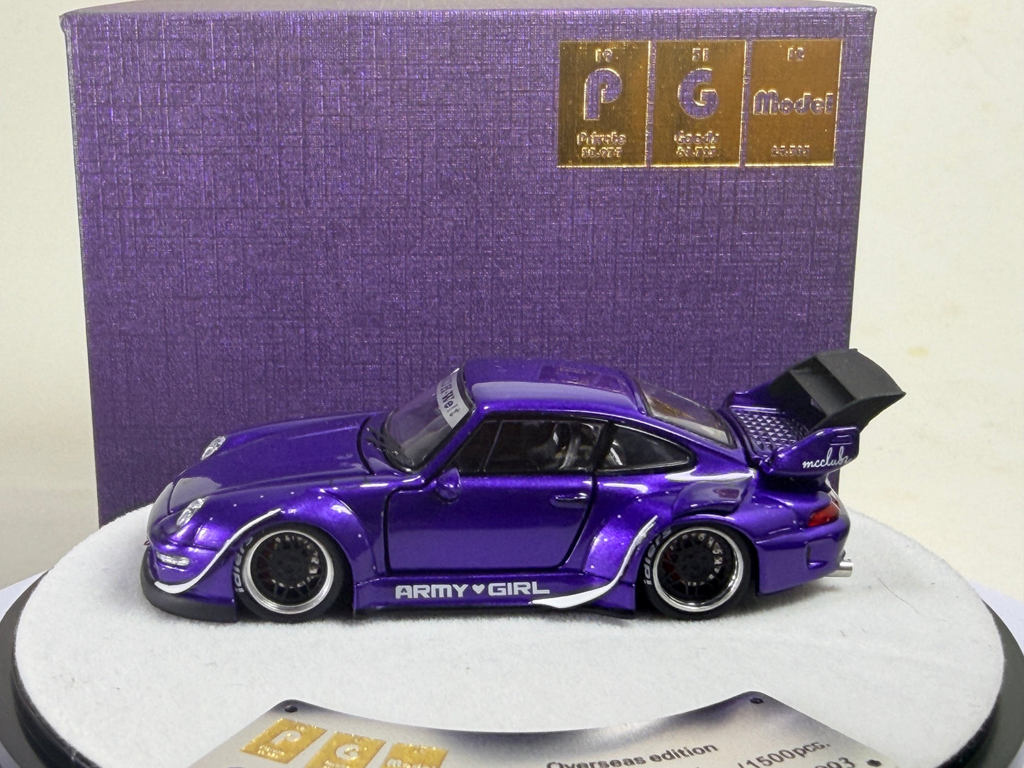 1/64 Scale PGM RWB 993 Purple Round Box Luxury Version