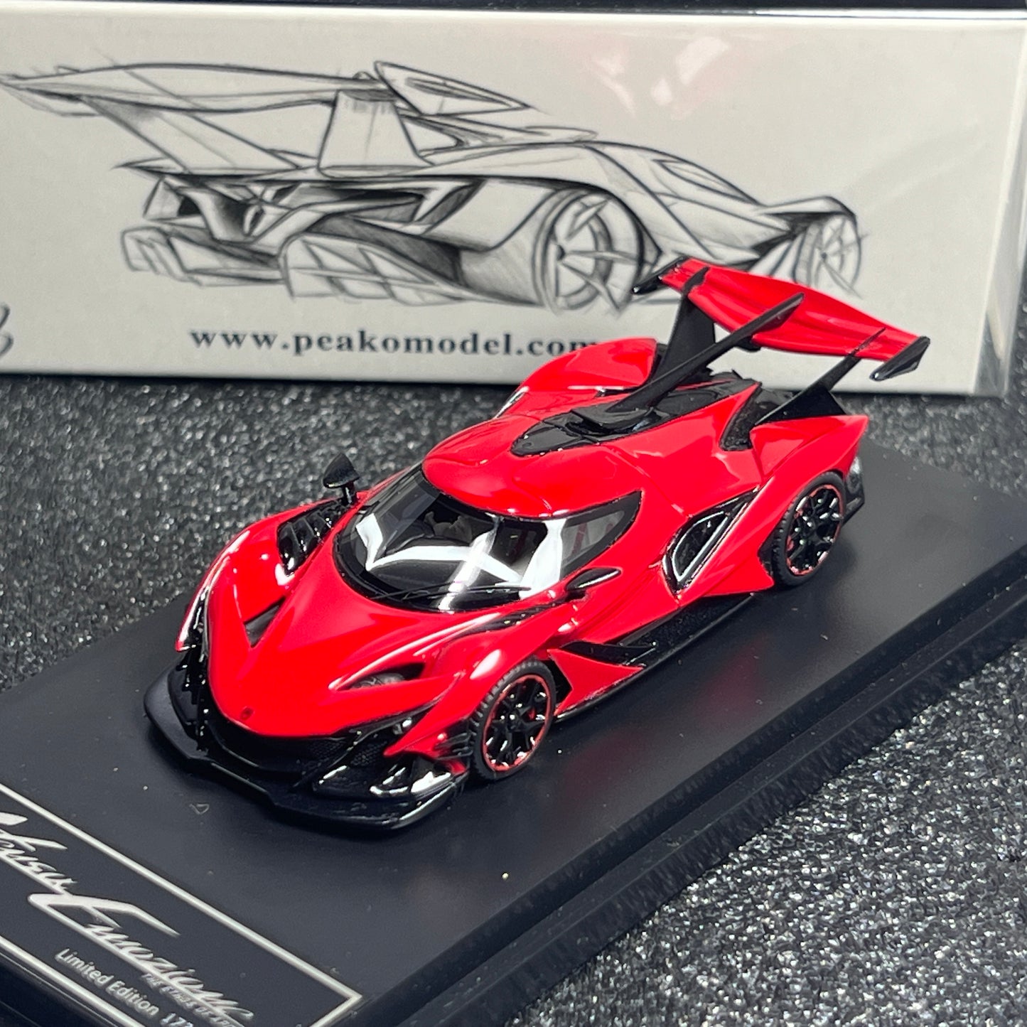 1/64 Scale Apollo IE Red with Black Wheel Limited 1000 pcs