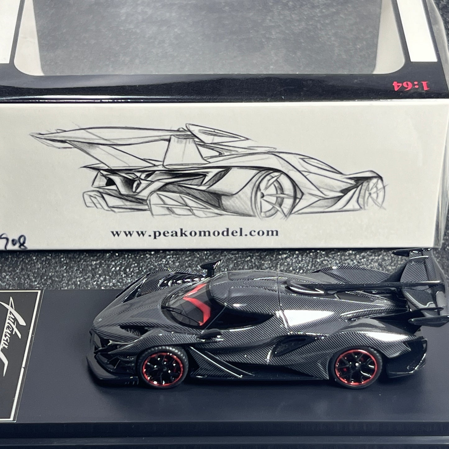 1/64 Scale Apollo IE Full Carbon Limited 1000 pcs