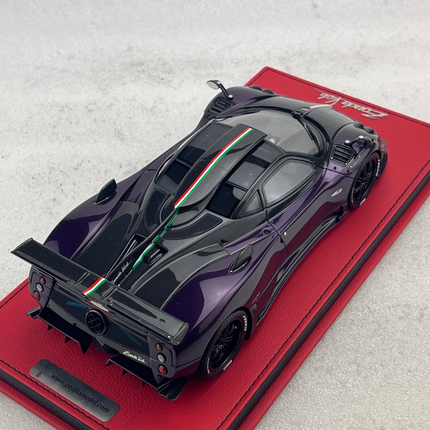 1/18 Pagani Zonda 760 Viola Limited 100 pcs