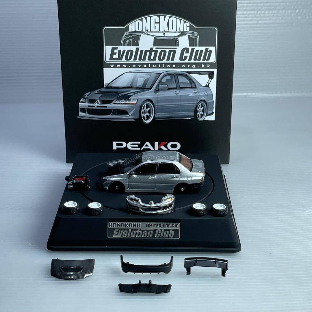 1/64 Y.E.S. x Peako Mitsubishi Lancer Evolution VIII