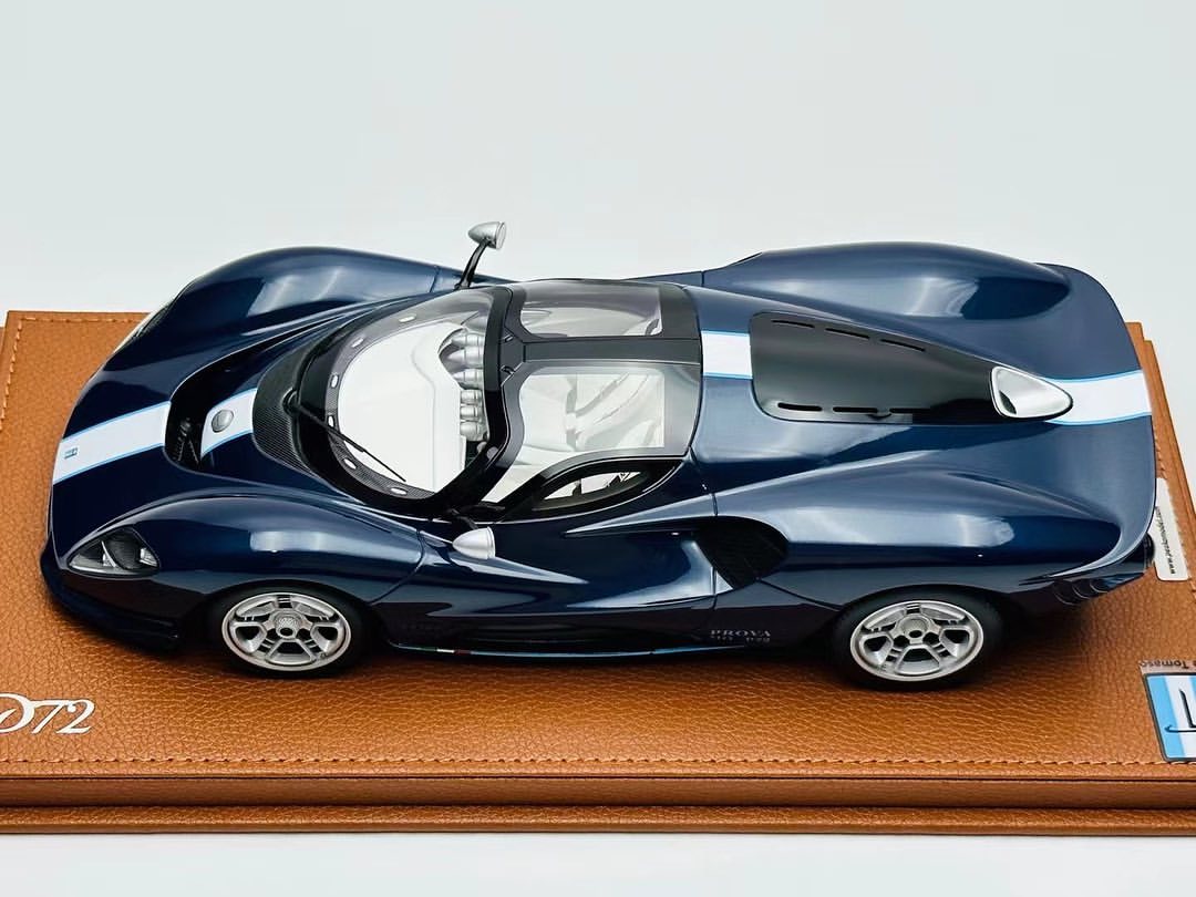 1/18 De Tomaso P72 2020 Midnight Blue Metallic