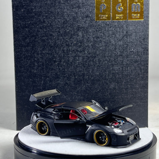 1/64 Scale PGM Nissan GTR R35 Rockey Bunny with Engine Matt Black Round Box Luxury