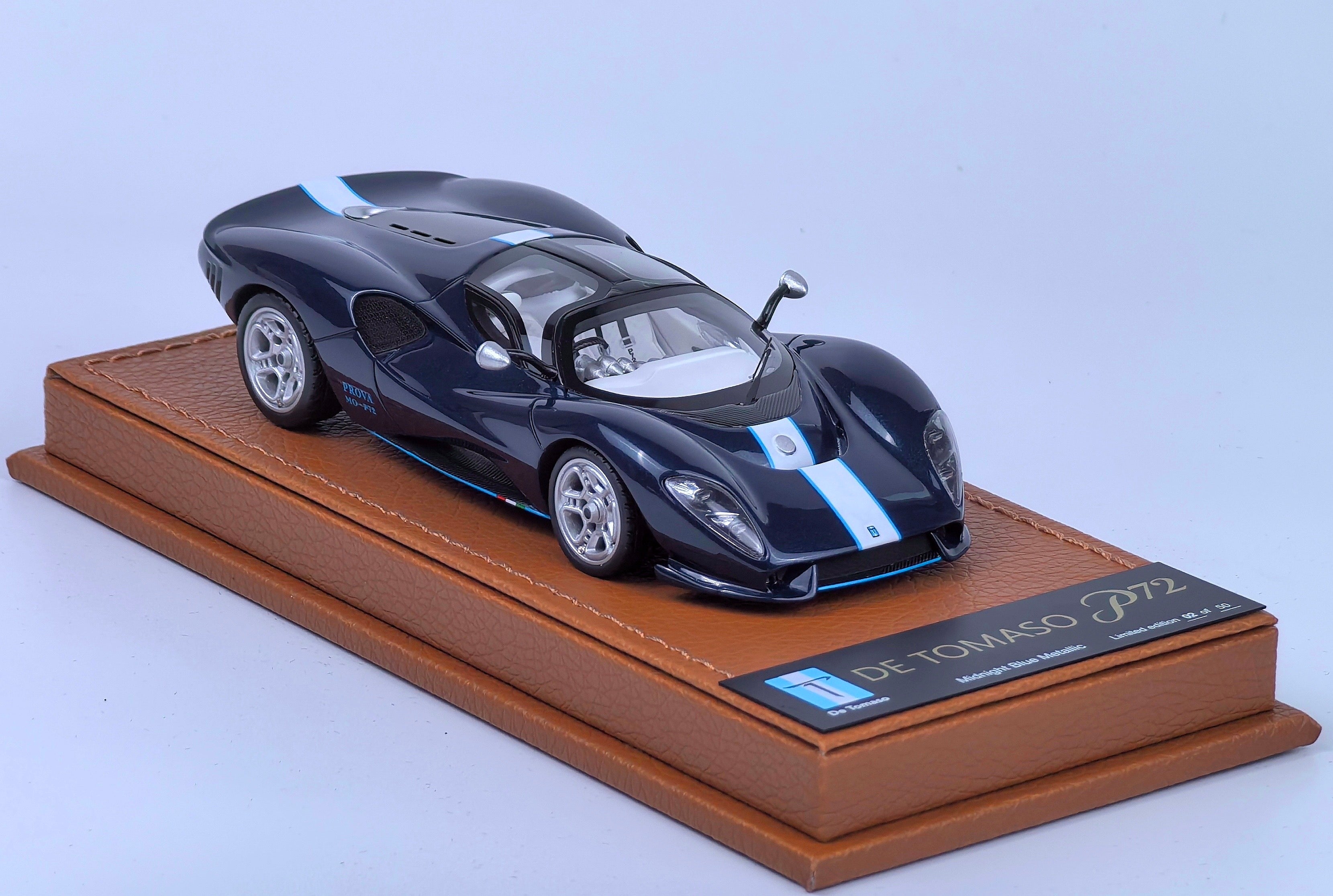 1/43 De Tomaso P72 2020 Midnight Blue Metallic Limited 50 pcs | Peako Model